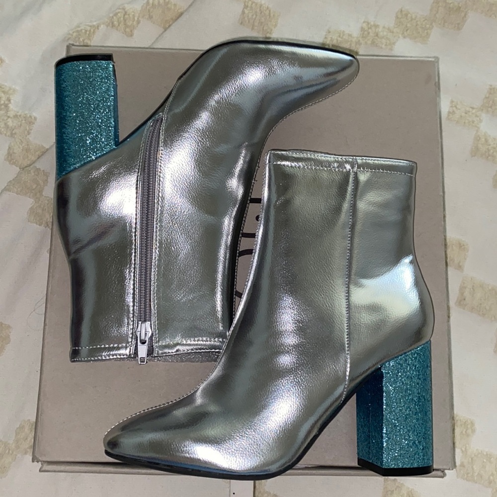 Aries Glitter Boot